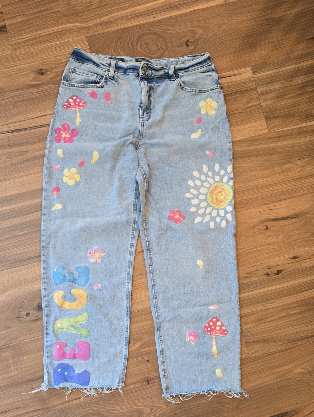 Wild Fable 12 Blue Denim Boyfriend Jeans with Hand-Painted Peace - Picture 5 of 8